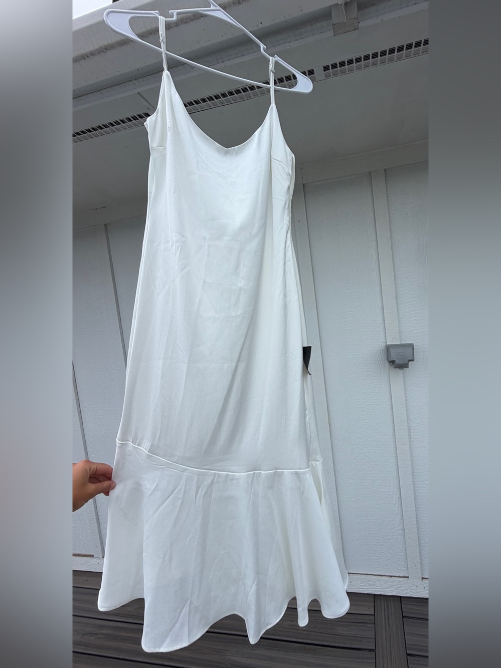 NWT Lulu's White Satin Tiered Midi Dress